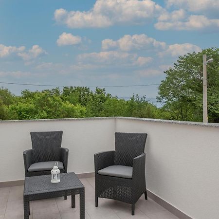 Apartman Marija 218 ริซิกา ภายนอก รูปภาพ