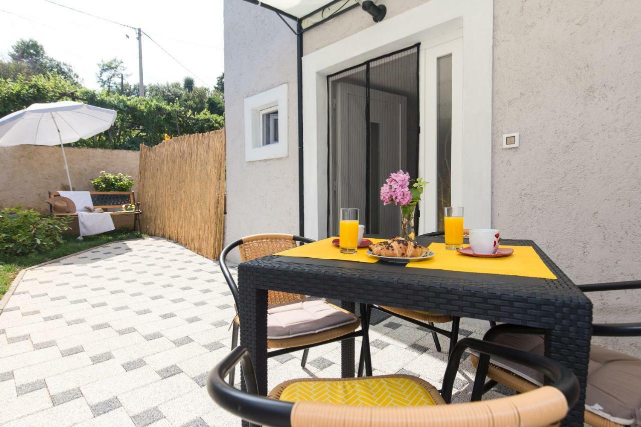 Apartman Marija 218 ริซิกา ภายนอก รูปภาพ