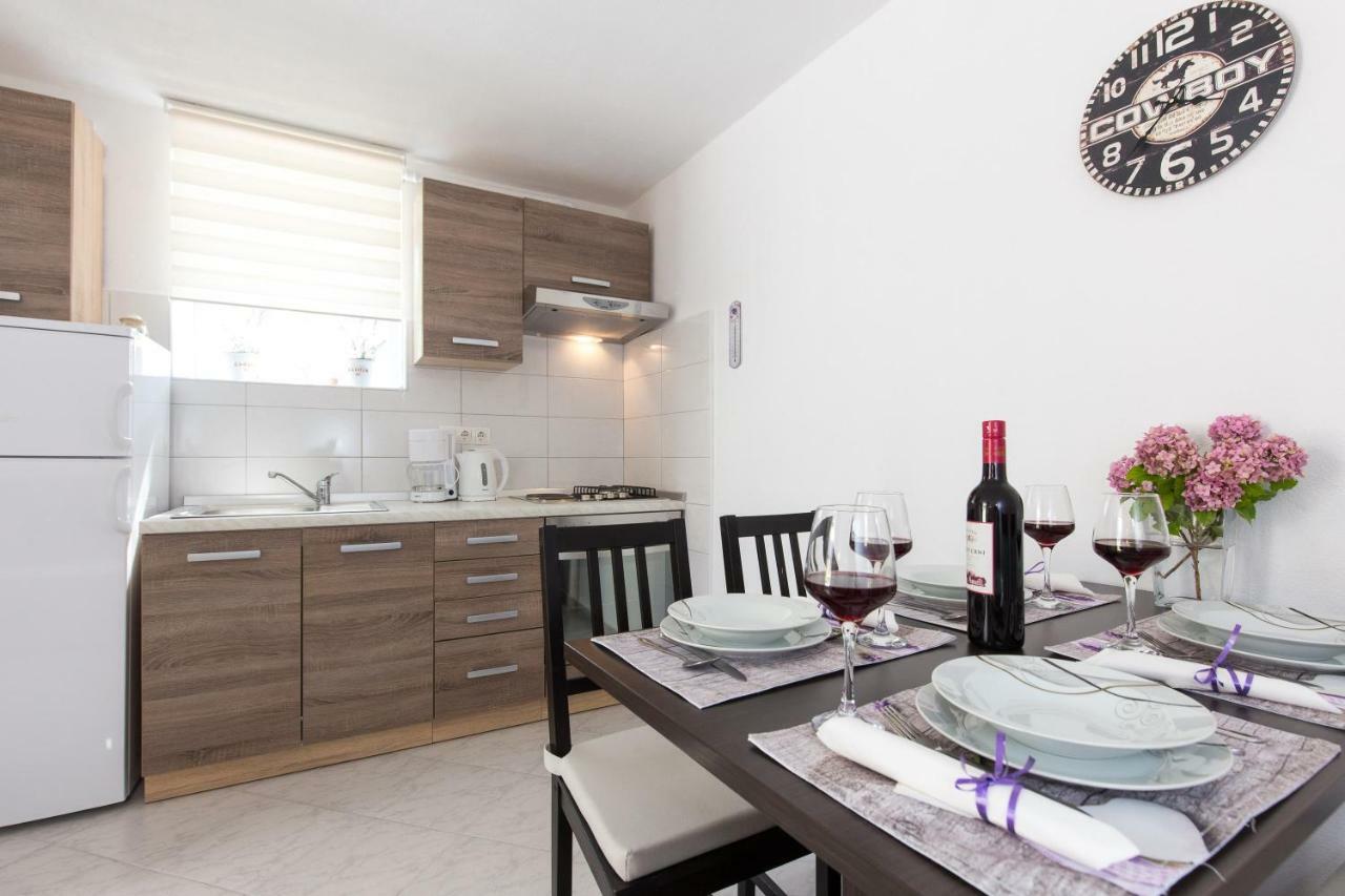 Apartman Marija 218 ริซิกา ภายนอก รูปภาพ